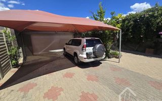 4 Bedroom House For Sale in Olympia, Windhoek