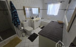 4 Bedroom House For Sale in Olympia, Windhoek