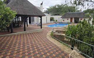 3 Bedroom House To Rent in Luxury Hill