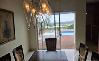 3 Bedroom House To Rent in Luxury Hill