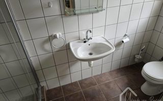 3 Bedroom House To Rent in Luxury Hill