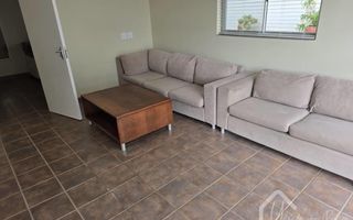 3 Bedroom House To Rent in Luxury Hill