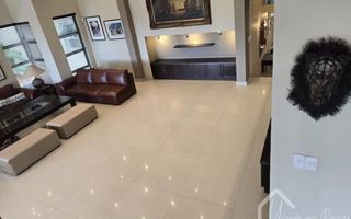 3 Bedroom House To Rent in Luxury Hill