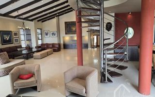 3 Bedroom House To Rent in Luxury Hill