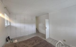 3 Bedroom House To Rent in Luxury Hill