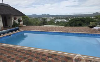 3 Bedroom House To Rent in Luxury Hill