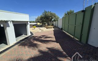 5 Bedroom House For Sale in Olympia, Windhoek