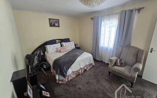 5 Bedroom House For Sale in Olympia, Windhoek