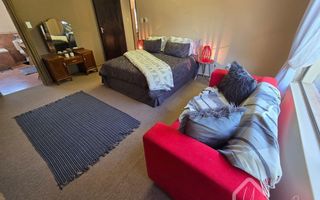 4 Bedroom House To Rent in Henties Bay Central, Henties Bay