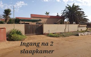 3 Bedroom House For Sale in Henties Bay Central