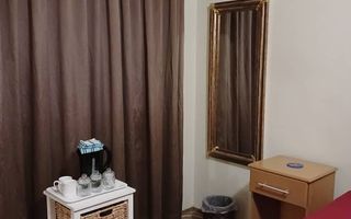 5 Bedroom House For Sale in Henties Bay Central