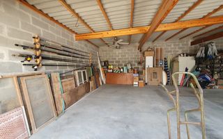 3 Bedroom House For Sale in Henties Bay Central