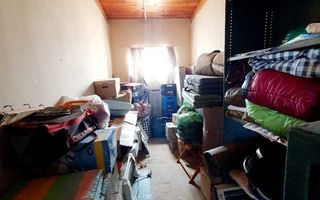 3 Bedroom House For Sale in Henties Bay Central