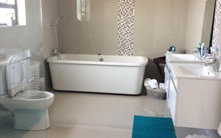 4 Bedroom House For Sale in Ongwediva