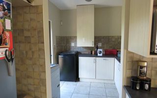 3 Bedroom House For Sale in Kleine Kuppe