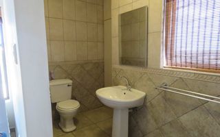 3 Bedroom House For Sale in Kleine Kuppe