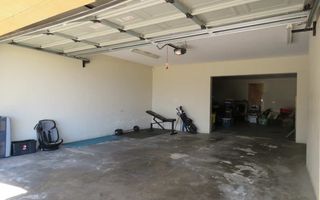 3 Bedroom House For Sale in Kleine Kuppe