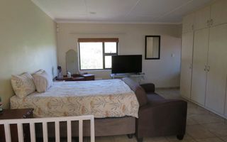 3 Bedroom House For Sale in Kleine Kuppe