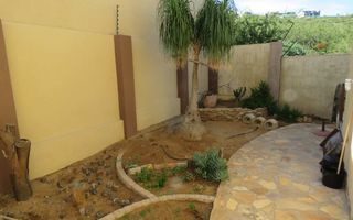 3 Bedroom House For Sale in Kleine Kuppe