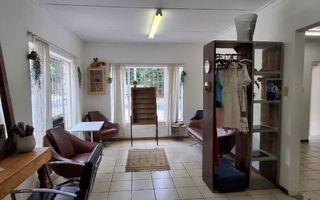 10 Bedroom Office / Retail / Mixed Use For Sale in Grootfont...