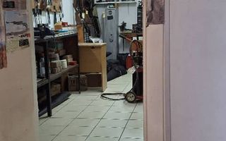 10 Bedroom Office / Retail / Mixed Use For Sale in Grootfont...