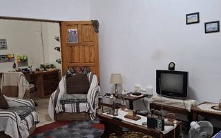 10 Bedroom Office / Retail / Mixed Use For Sale in Grootfont...