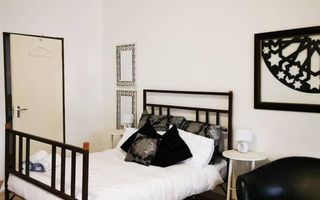 10 Bedroom Office / Retail / Mixed Use For Sale in Grootfont...