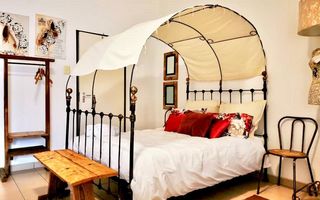 10 Bedroom Office / Retail / Mixed Use For Sale in Grootfont...