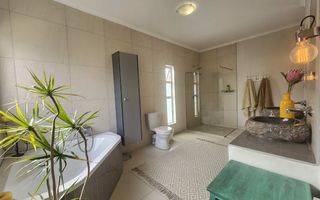 3 Bedroom House For Sale in Sunbay, Henties Bay