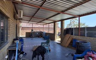 2 Bedroom Office / Retail / Mixed Use For Sale in Oshikango