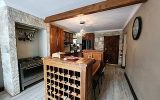 8 Bedroom House For Sale in Henties Bay Central, Henties Bay