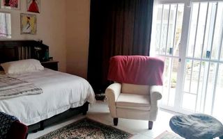 4 Bedroom House For Sale in Henties Bay Central, Henties Bay