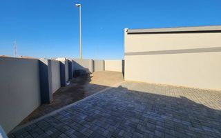 3 Bedroom House For Sale in Henties Bay Central