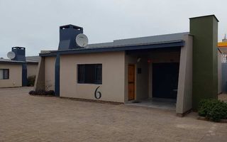 14 Bedroom Apartment/Penthouse For Sale in Henties Bay Centr...