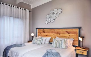 14 Bedroom Apartment/Penthouse For Sale in Henties Bay Centr...