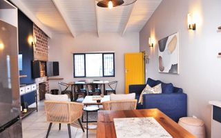 14 Bedroom Apartment/Penthouse For Sale in Henties Bay Centr...