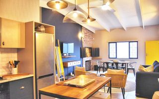 14 Bedroom Apartment/Penthouse For Sale in Henties Bay Centr...