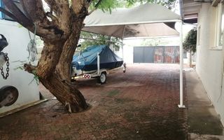 4 Bedroom House For Sale in Olympia, Windhoek