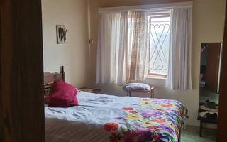 2 Bedroom House For Sale in Henties Bay Central
