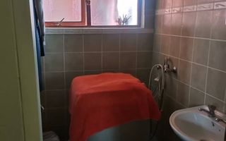 2 Bedroom House For Sale in Henties Bay Central