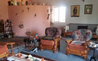 2 Bedroom House For Sale in Henties Bay Central