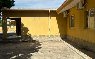 6 Bedroom House For Sale in Oshakati