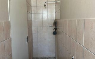 6 Bedroom House For Sale in Oshakati