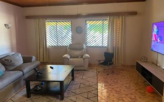 6 Bedroom House For Sale in Oshakati