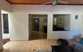 6 Bedroom House For Sale in Oshakati