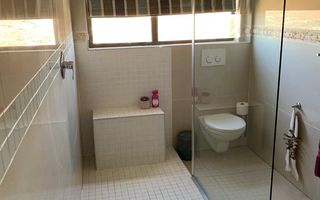 5 Bedroom House For Sale in Ludwigsdorf