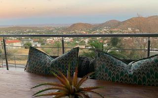 5 Bedroom House For Sale in Ludwigsdorf