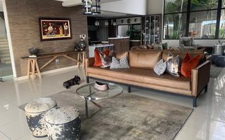 5 Bedroom House For Sale in Ludwigsdorf