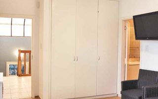 4 Bedroom House For Sale in Vogelstrand, Swakopmund