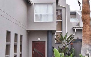 4 Bedroom House For Sale in Vogelstrand, Swakopmund